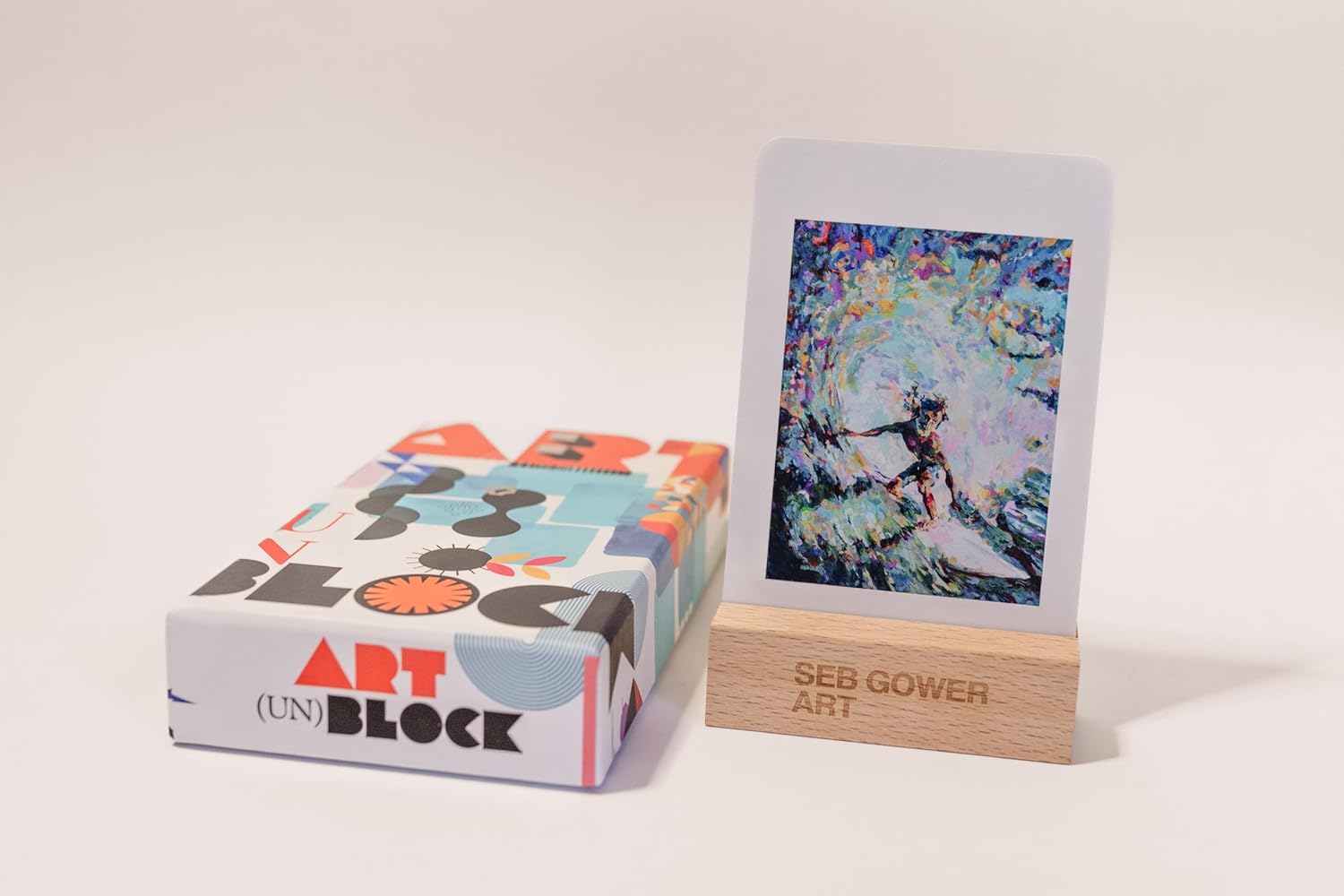 Art (Un)Block — box and card stand